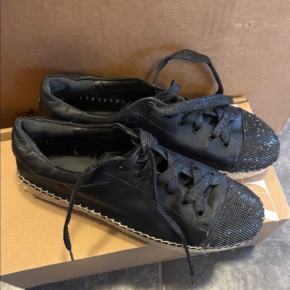 Kendall & Kylie Black Leather Sneakers